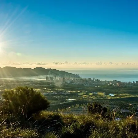 Sunset Drive 128 Luxury Retreat By Car Apartmán